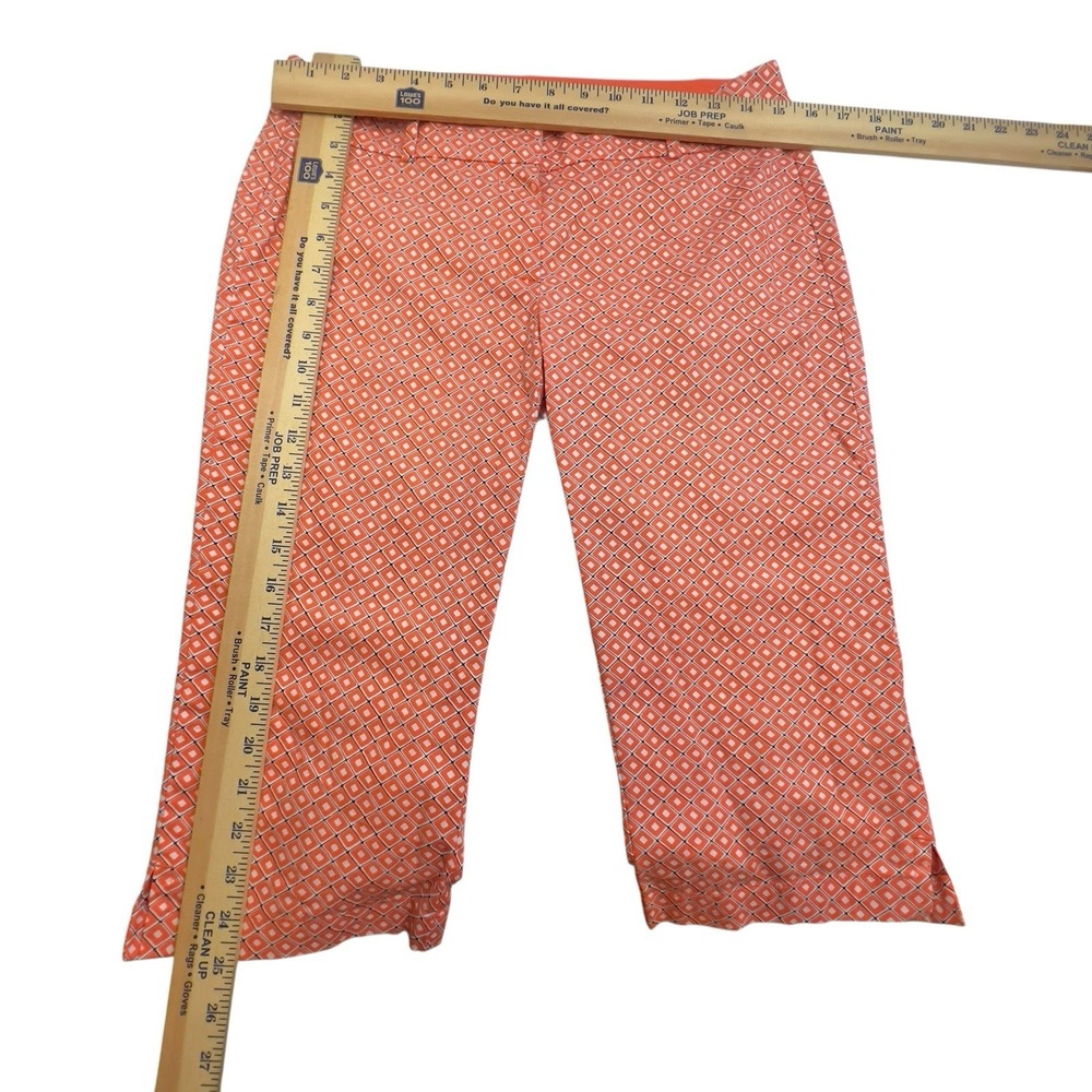 Ann Taylor Bermuda/Boardwalk Short Deep Orange‎ Geometric Print Stretch Size 4 - Picture 6 of 9